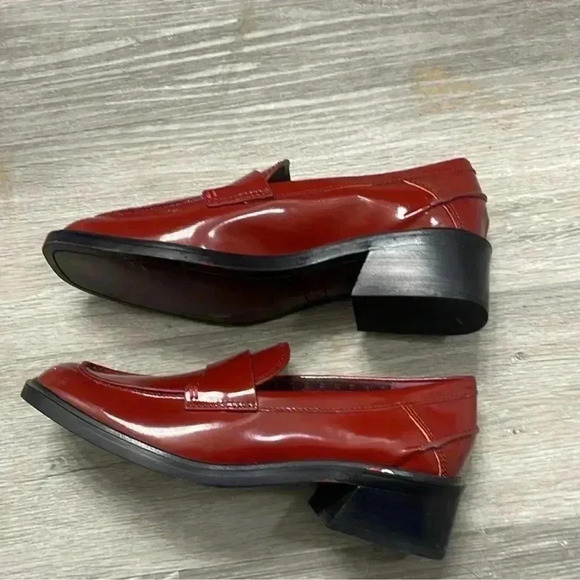 SARTO by Franco Sarto red shoes. Size 9 - Picture 9 of 9